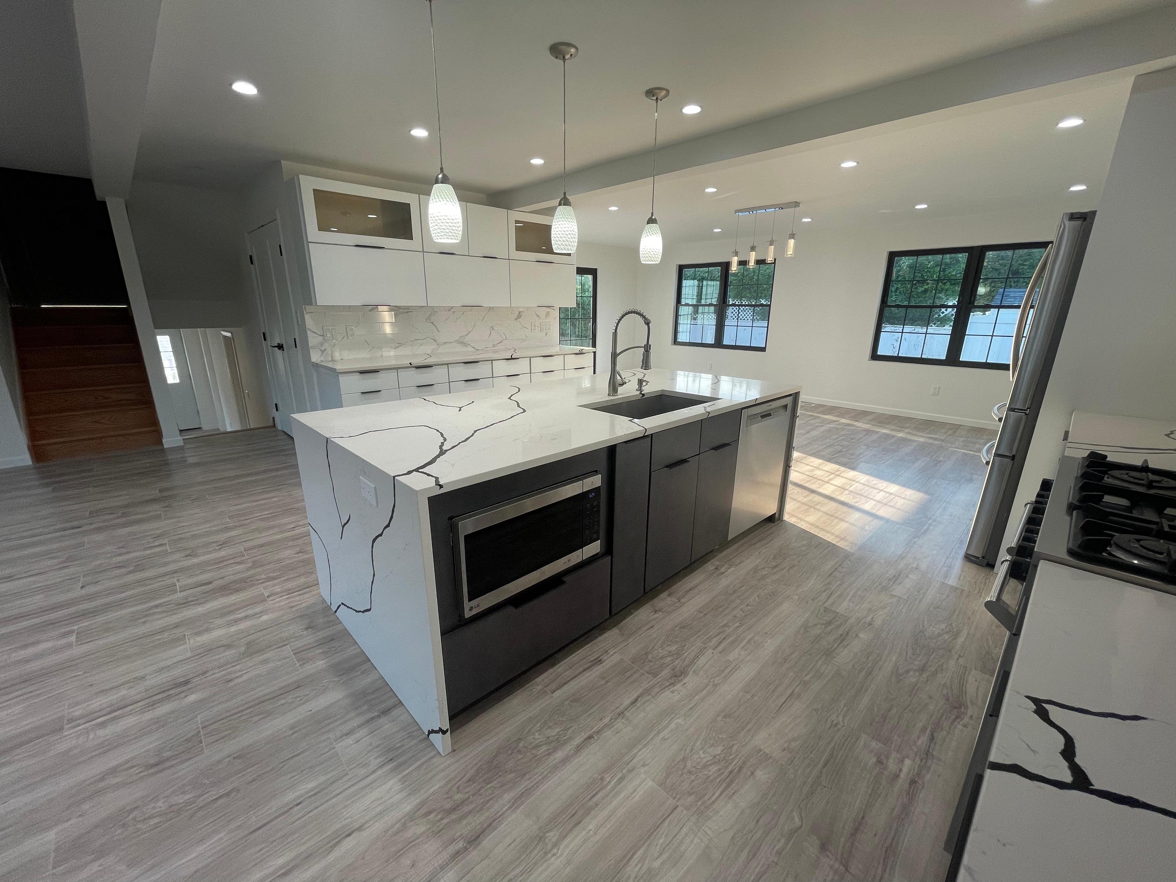 328 Concord Ave gallery image 3