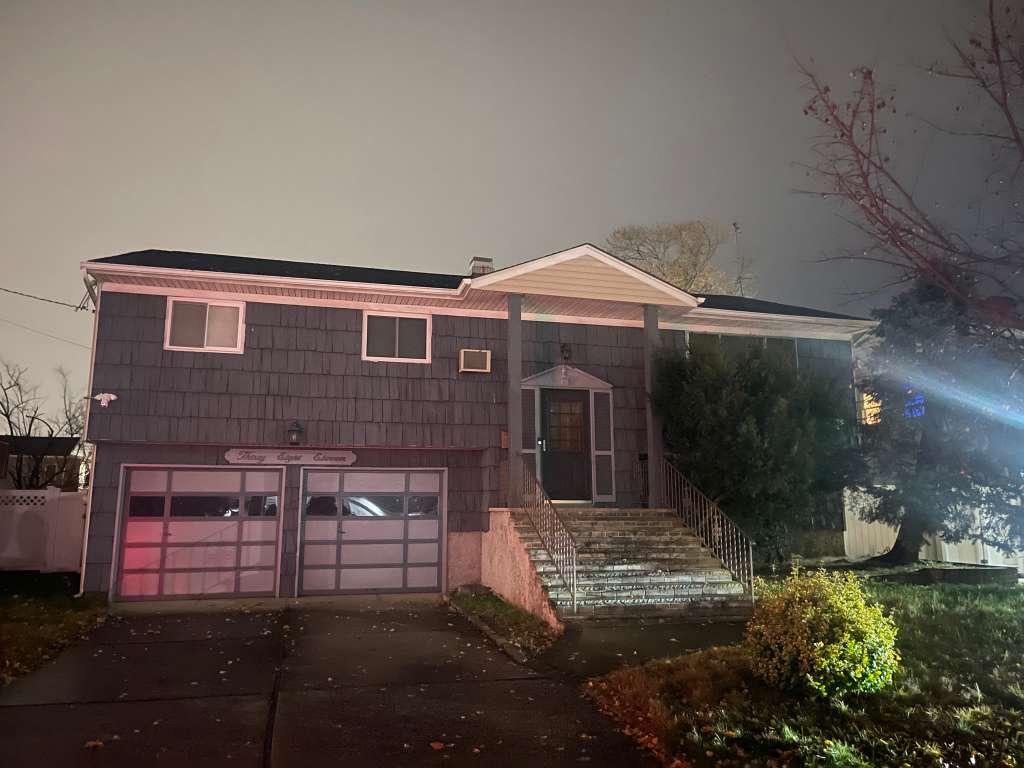 3811 Illona Lane before transformation